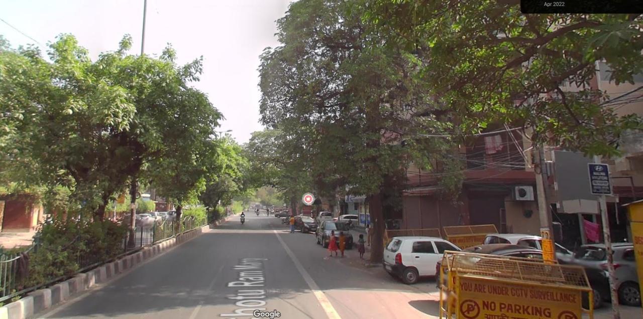Sun Moon Residency And Apartments, Hotels In Rohini Delhi  Buitenkant foto